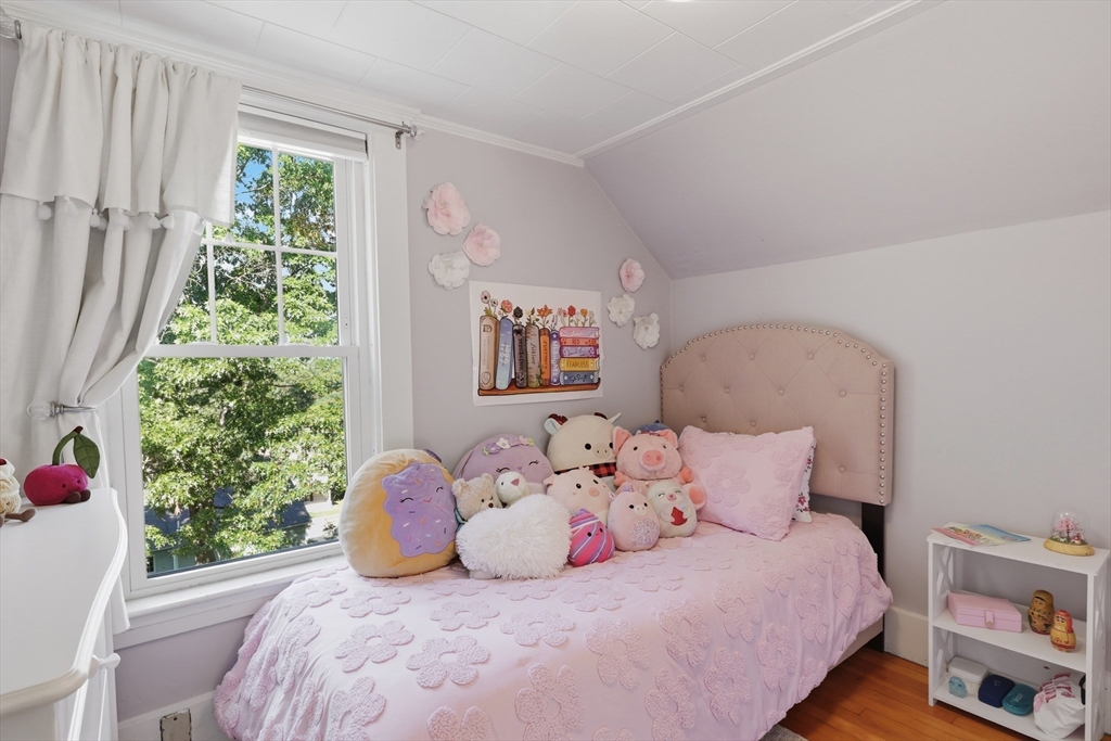 12 Elm Street Hudson, MA 01749 - Photo 20 of 33 Gallery Image 20