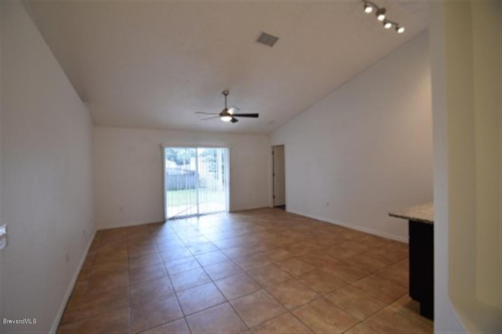 6135 Degan Road Cocoa, FL 32927 - Photo 19 of 24 19 (Large)