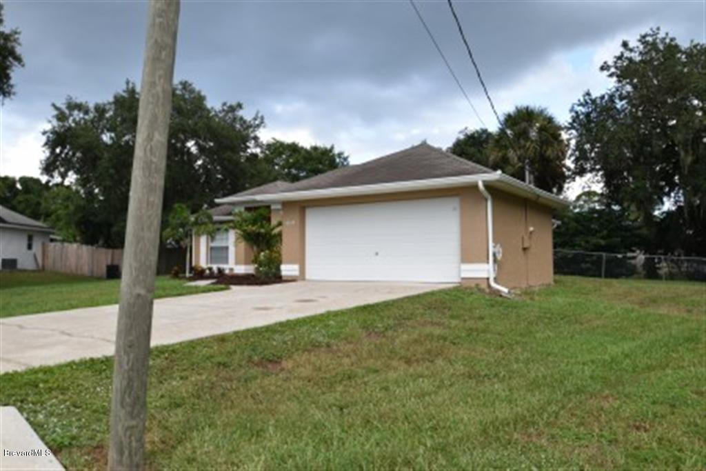 6135 Degan Road Cocoa, FL 32927 - Photo 4 of 24 4 (Large)