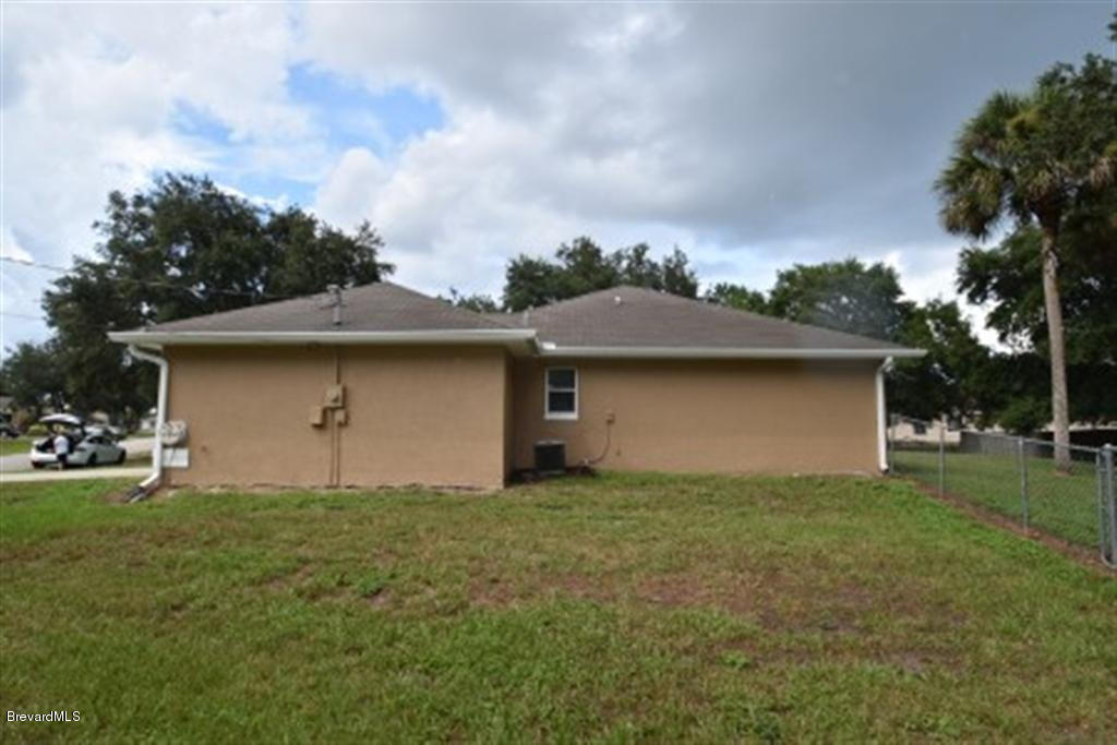 6135 Degan Road Cocoa, FL 32927 - Photo 7 of 24 7 (Large)
