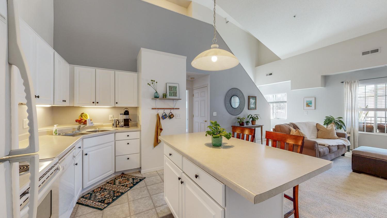 3816 9th Street Northwest, Unit D Rochester, MN 55901 - Photo 4 of 22 Gallery Image 4