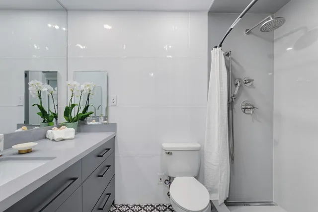 $999,000 | 55 Claremont Avenue, Unit 301, Redwood City, CA 94062