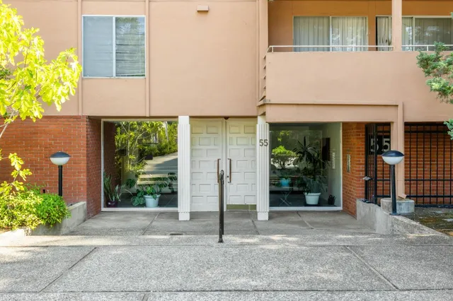 $999,000 | 55 Claremont Avenue, Unit 301, Redwood City, CA 94062