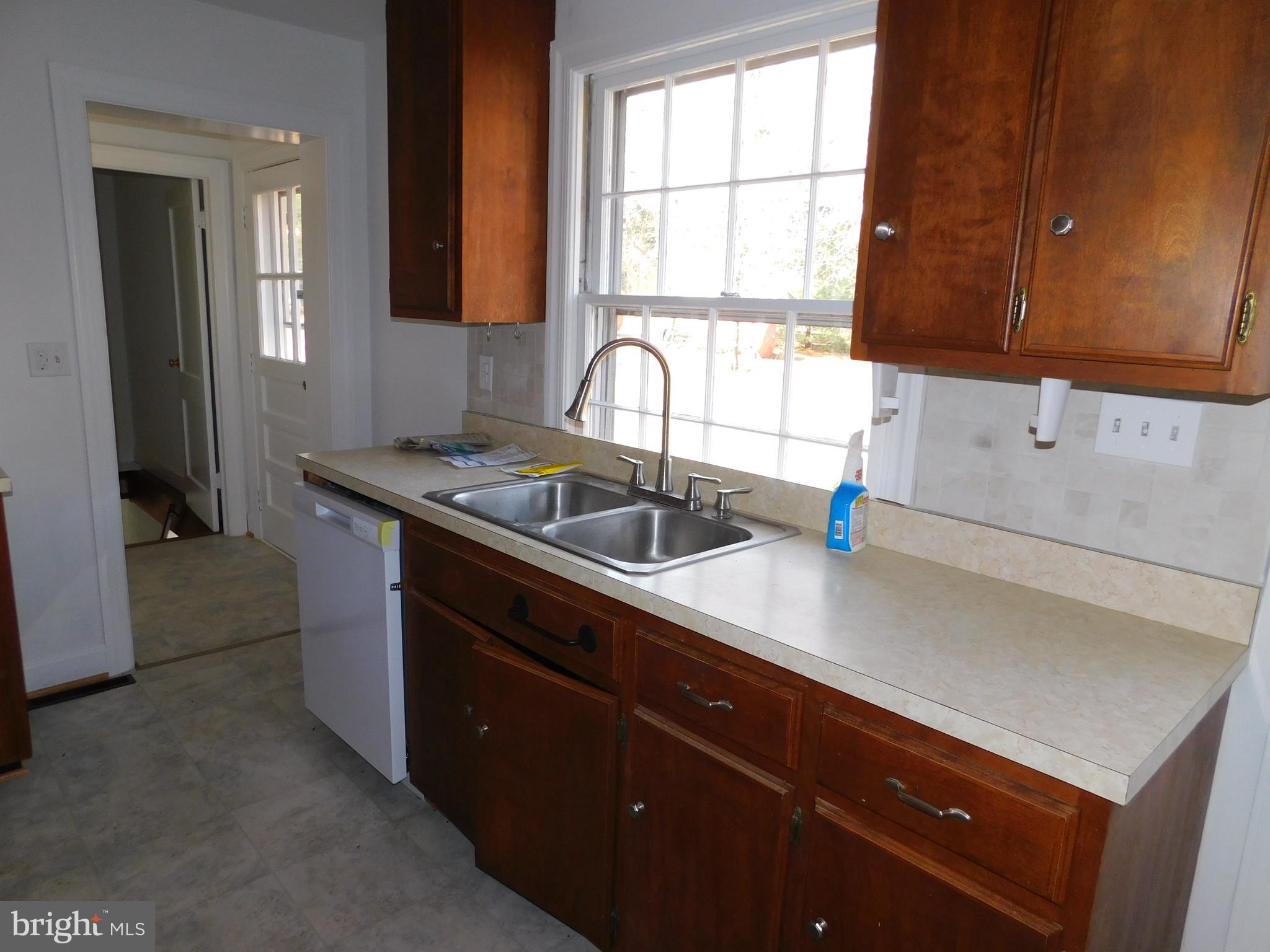 10374 Rectory Lane King George, VA 22485 - Photo 14 of 25 Kitchen with New Dishwasher