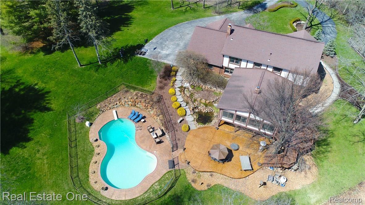 430 Mead Road Rochester, MI 48306 - Photo 52 of 61 DJI_0019.JPG