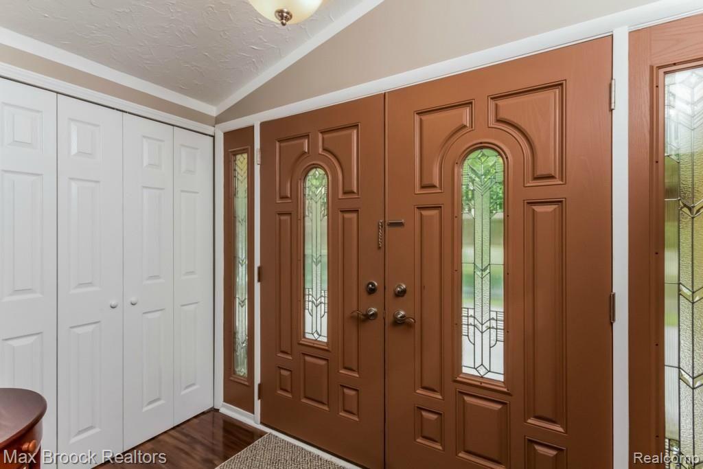 1709 Lakeville Road Leonard, MI 48367 - Photo 6 of 47