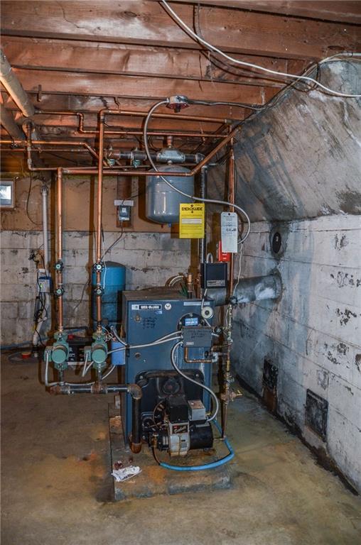 36 Church Hill Road Augusta, ME 04330 - Photo 22 of 30 Two zone heating system