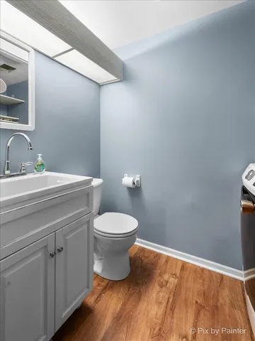 $415,000 | 1125 Darby Lane, Roselle, IL 60172