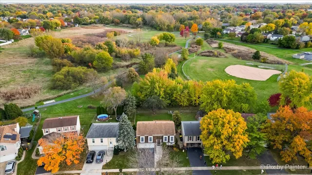 $415,000 | 1125 Darby Lane, Roselle, IL 60172