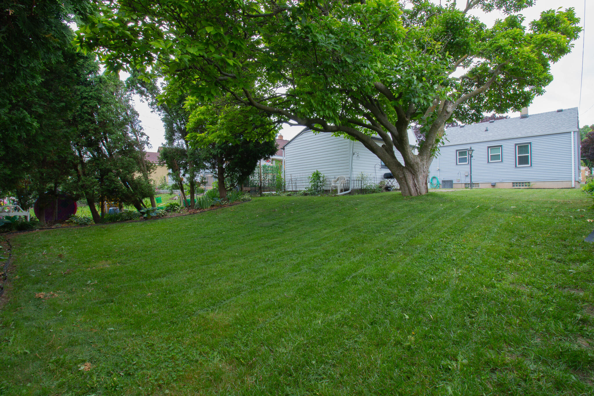 2924 South 46th Street Milwaukee, WI 53219 - Photo 21 of 22 IMG_2423