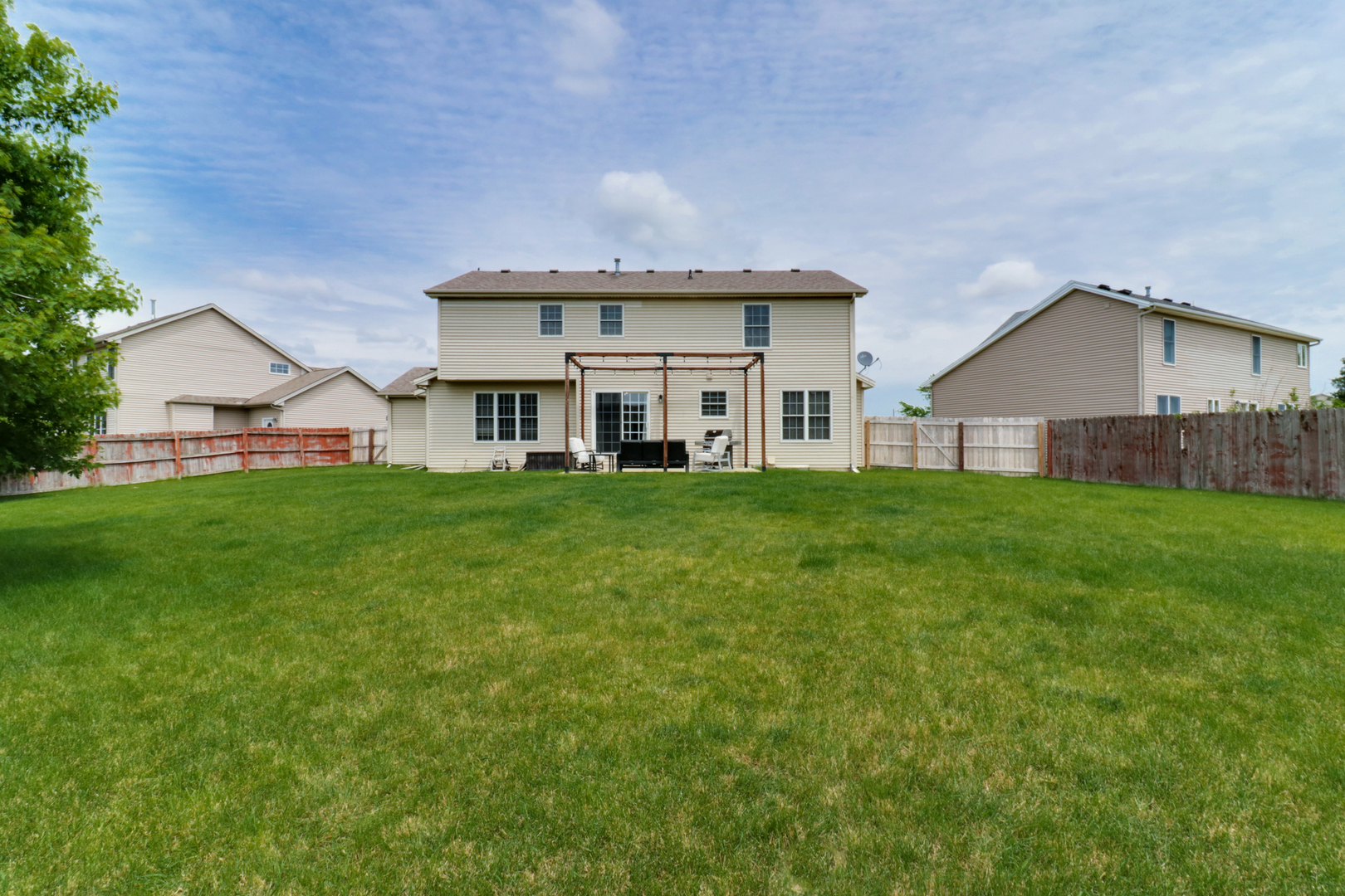 1069 Harmony Way Normal, IL 61761 - Photo 2 of 43 Gallery Image 2