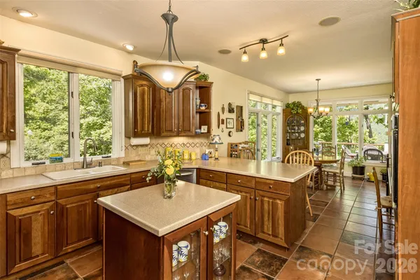 $995,000 | 25 Windsong Drive, Fairview, NC 28730