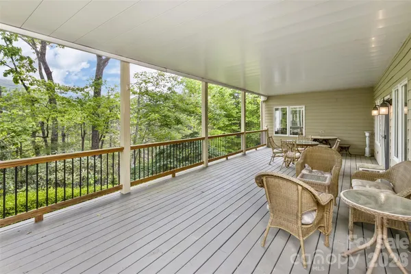 $995,000 | 25 Windsong Drive, Fairview, NC 28730
