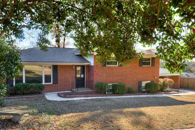 $325,000 | 903 Fairway Avenue, North Augusta, SC 29841