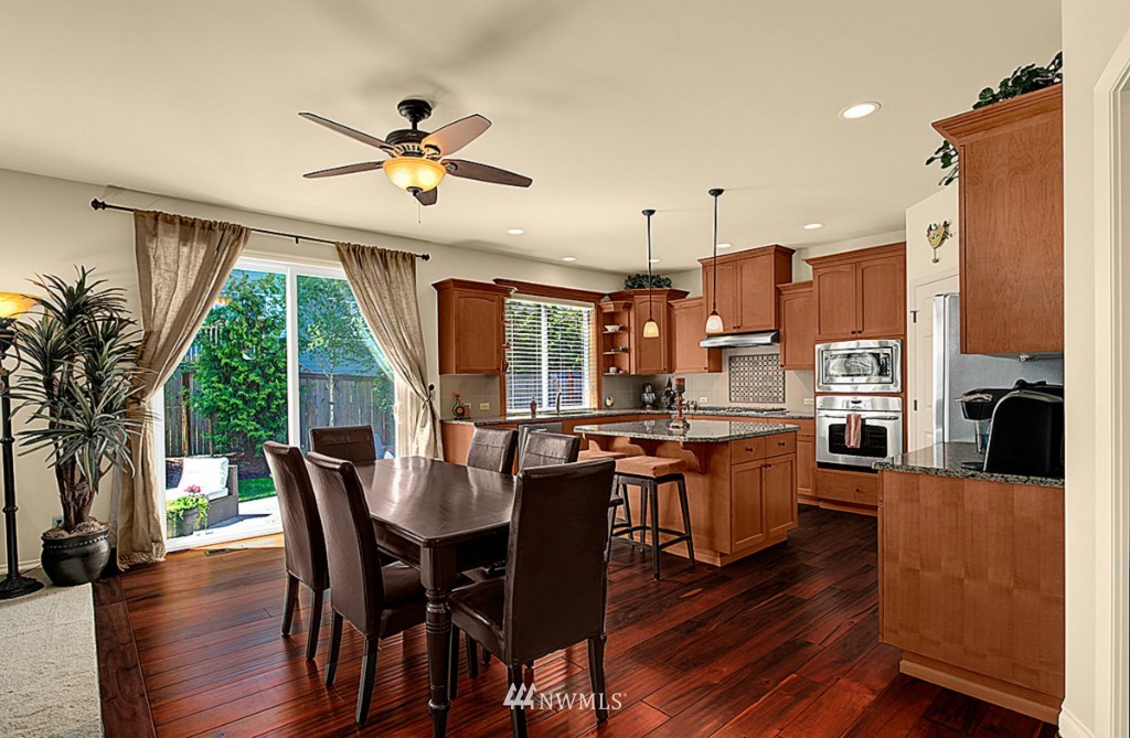 20229 86th Place Northeast Bothell, WA 98011 - Photo 2 of 15 Gallery Image 2