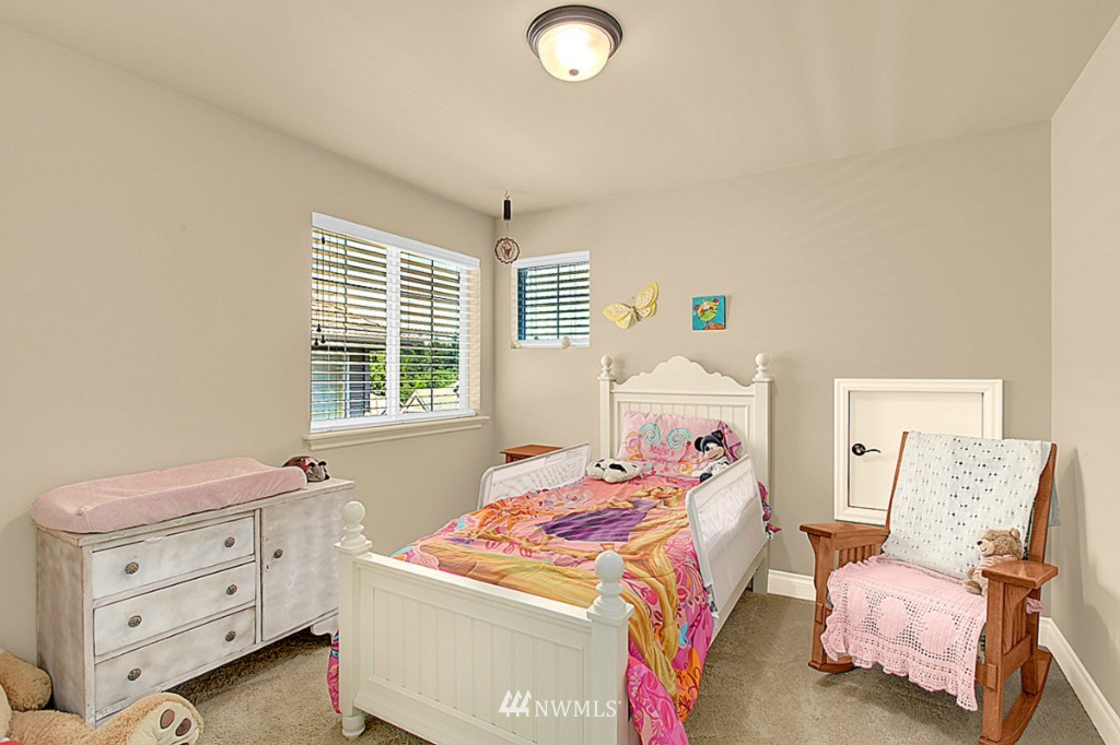 20229 86th Place Northeast Bothell, WA 98011 - Photo 13 of 15 Gallery Image 13