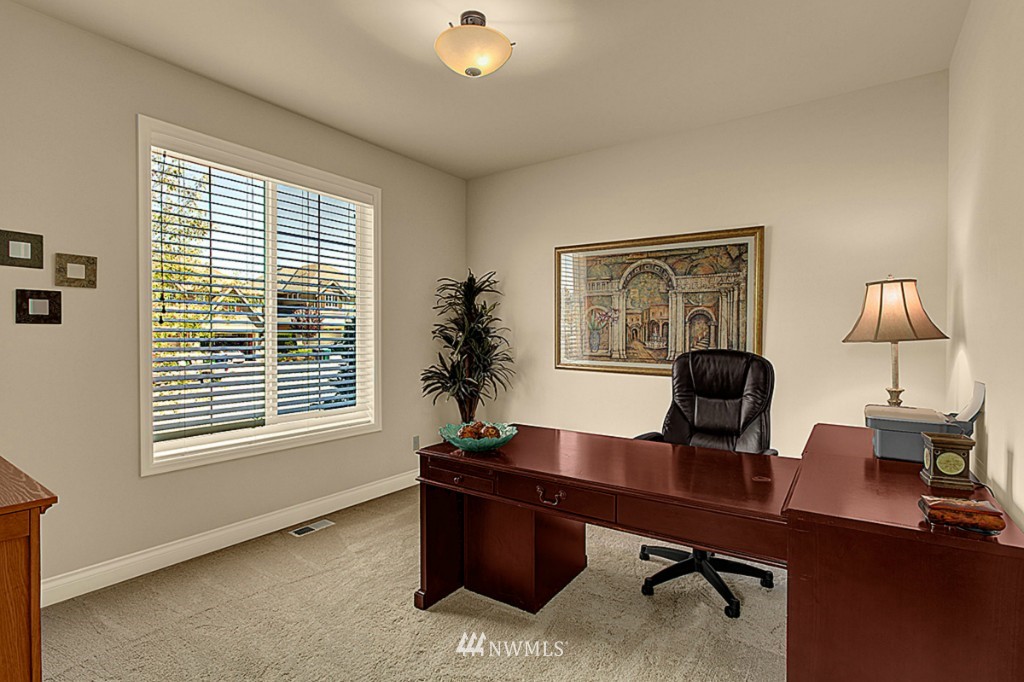20229 86th Place Northeast Bothell, WA 98011 - Photo 8 of 15 Gallery Image 8
