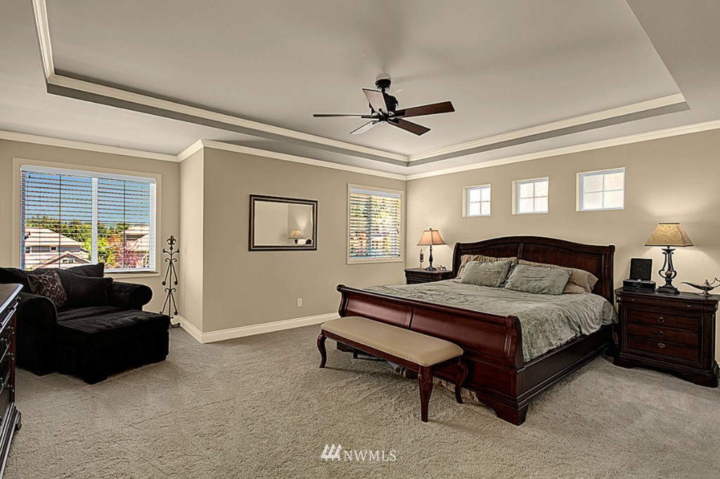 20229 86th Place Northeast Bothell, WA 98011 - Photo 9 of 15 Gallery Image 9