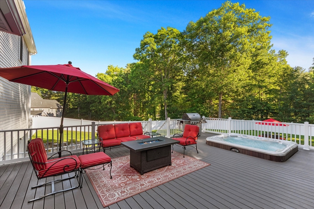 71 Silver Fox Road Franklin, MA 02038 - Photo 30 of 41 Gallery Image 30