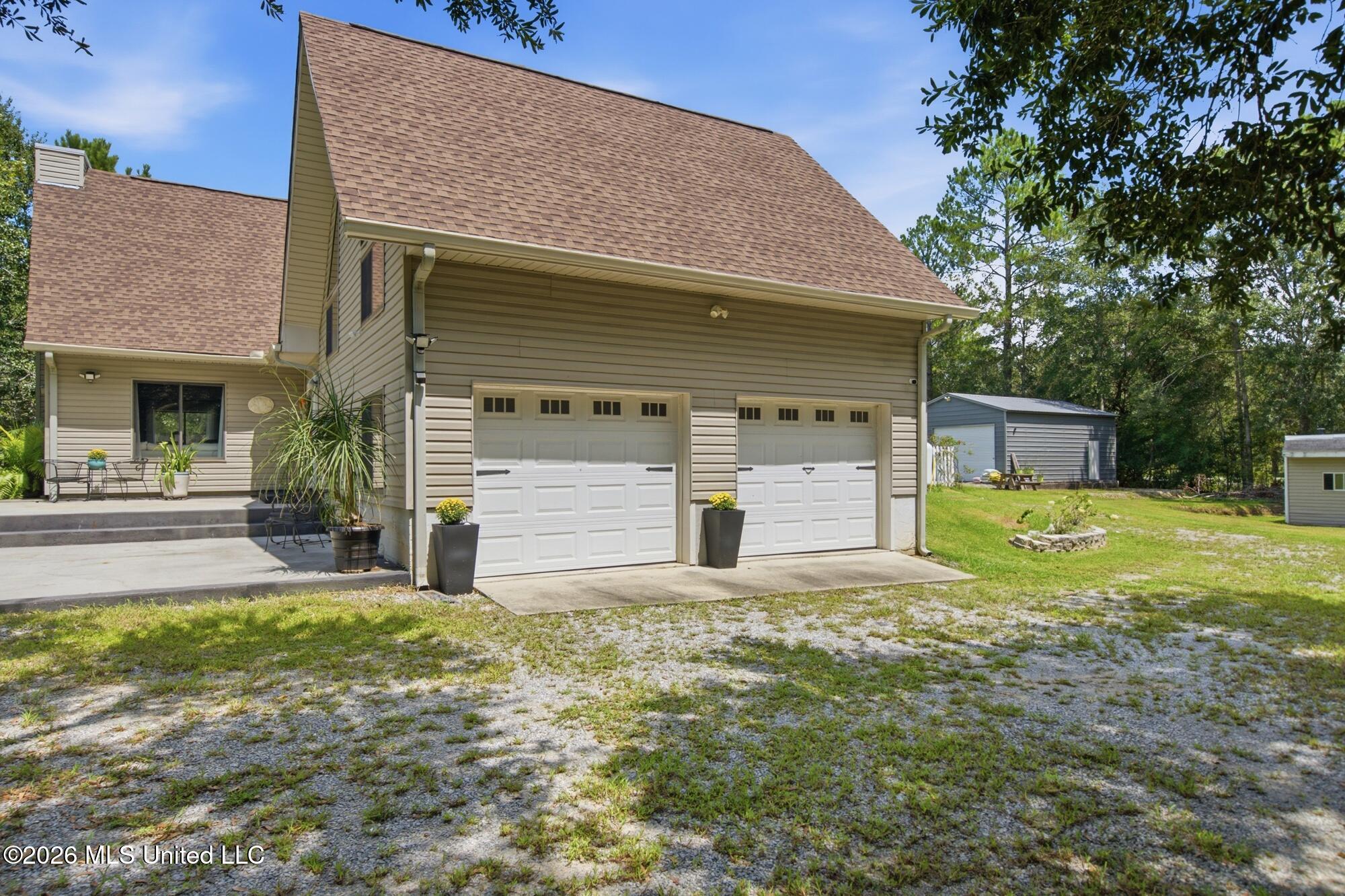 17376 Saucier Lizana Road Saucier, MS 39574 - Photo 7 of 54 17376 Saucier Lizana Rd