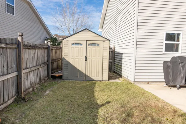 $2,595 | 180 Peoria Boulevard, Crestview, FL 32536