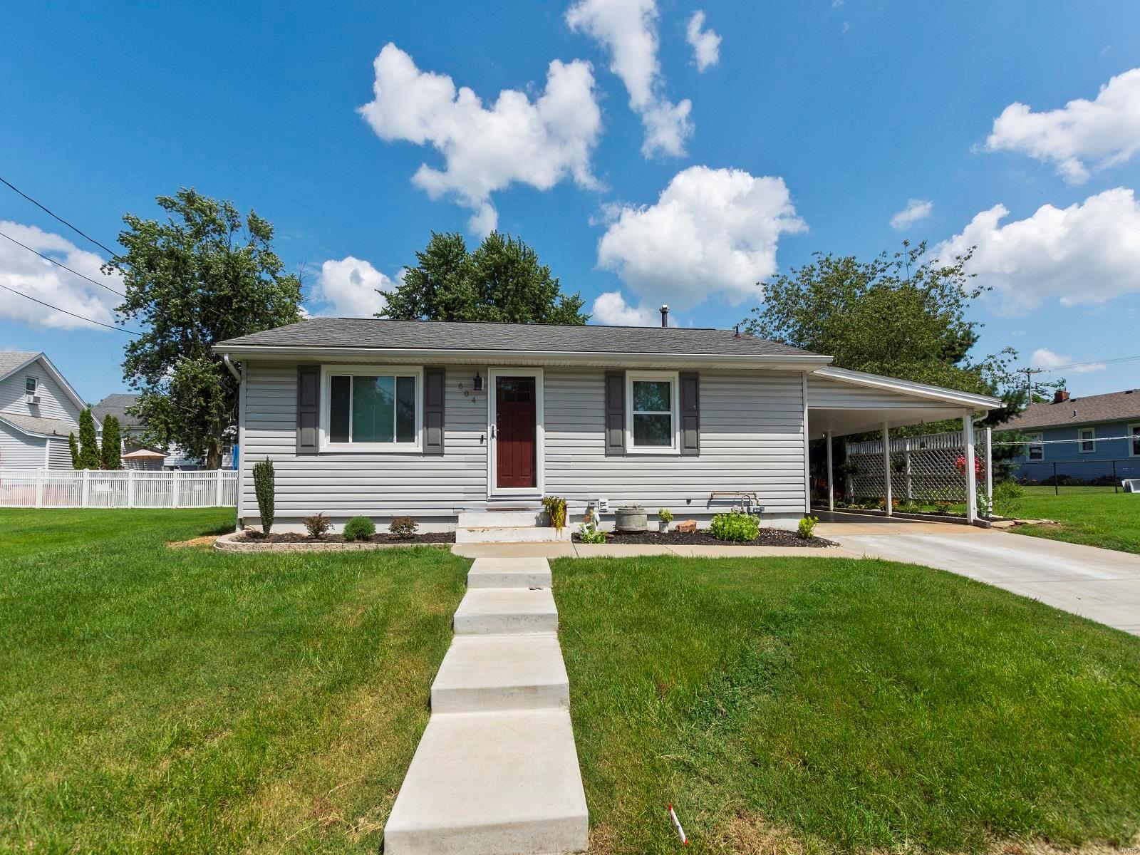 604 Stiening Street Waterloo, IL 62298 - Photo 1 of 23 Gallery Image 1