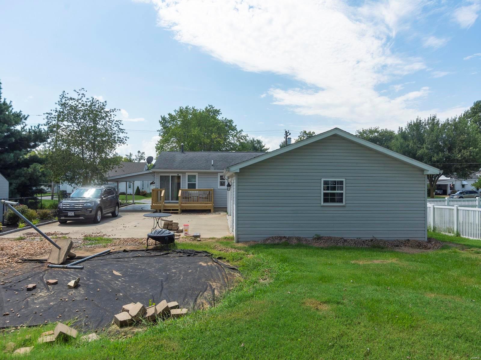 604 Stiening Street Waterloo, IL 62298 - Photo 22 of 23 Gallery Image 22