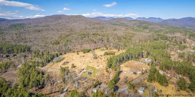 $1,200,000 | 626 Wittenberg Road, Mount Tremper, NY 12457