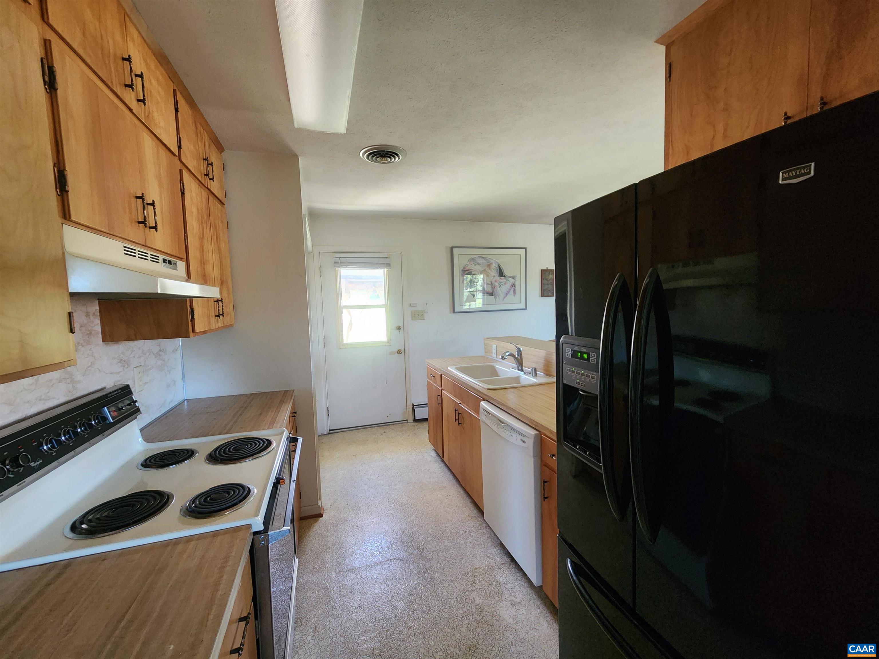 24 Greenfield Road Luray, VA 22835 - Photo 8 of 16 Gallery Image 8