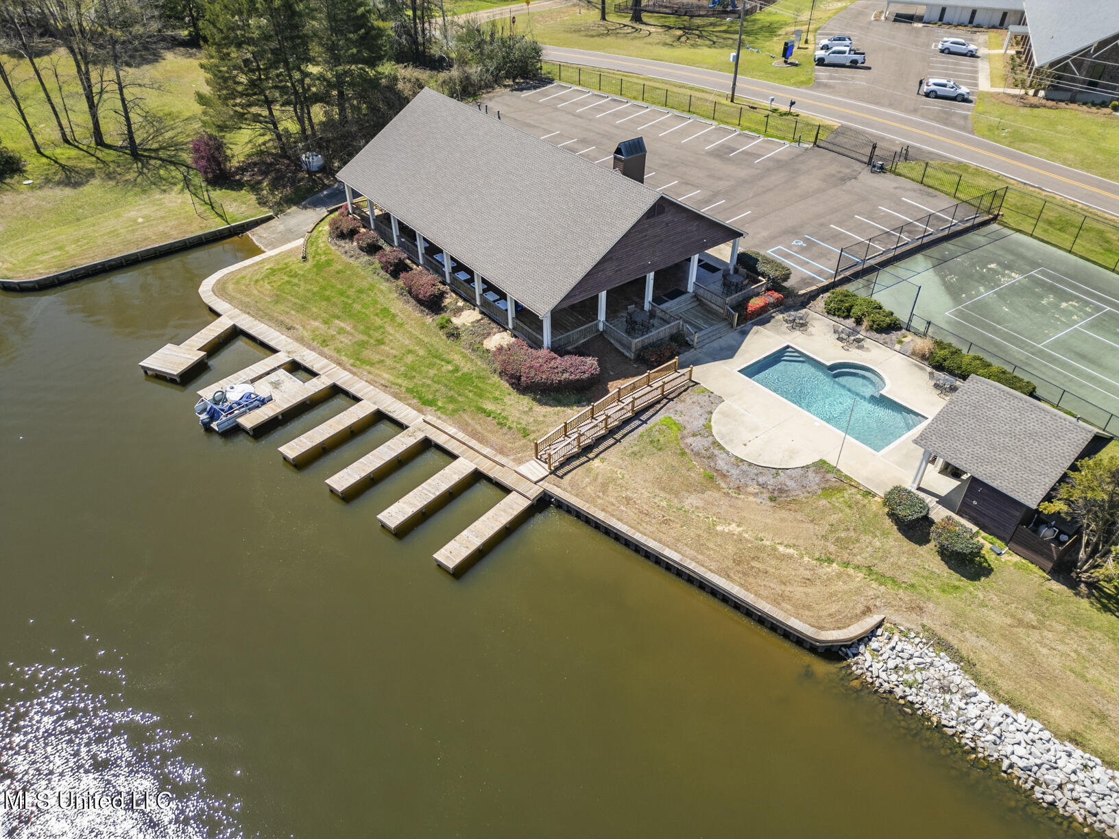 784 Lake Cavalier Road Madison, MS 39110 - Photo 48 of 55 784 Cavalier Drone-4