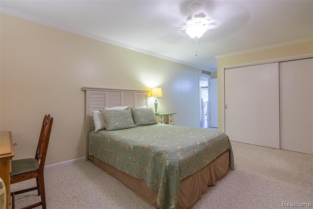 975 Wexford Way Rochester Hills, MI 48307 - Photo 22 of 30