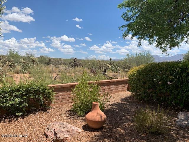 1621 East Crown Ridge Way Oro Valley, AZ 85755 - Photo 10 of 37