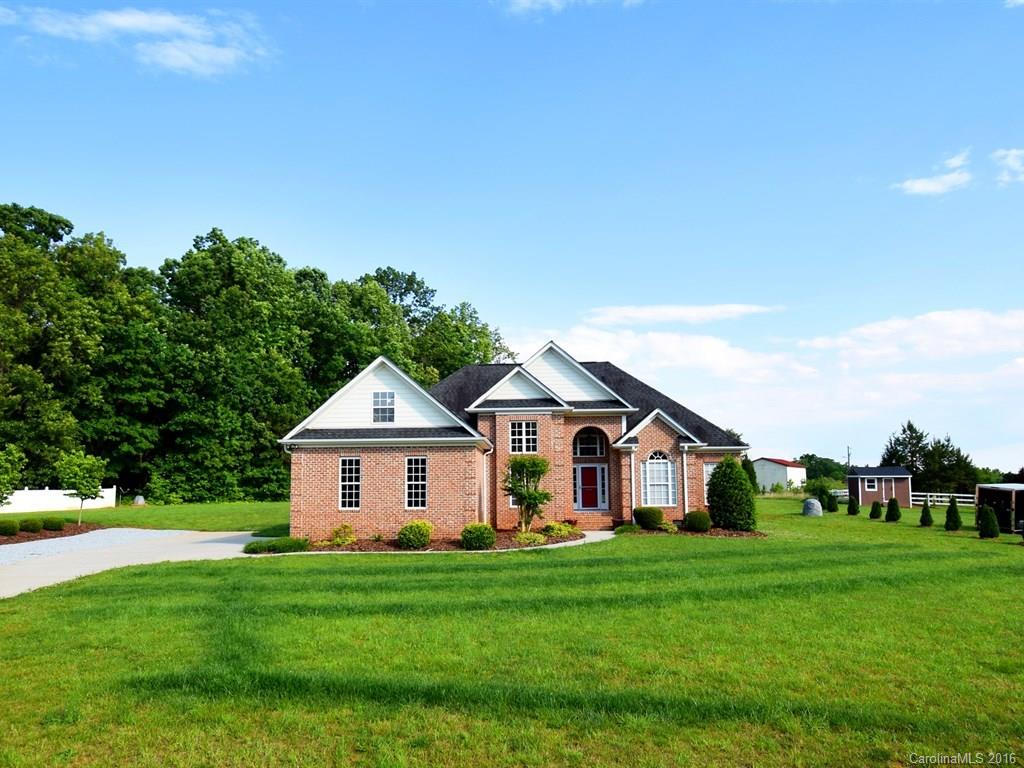 276 Birtwick Road Rockwell, NC 28138 - Photo 2 of 24