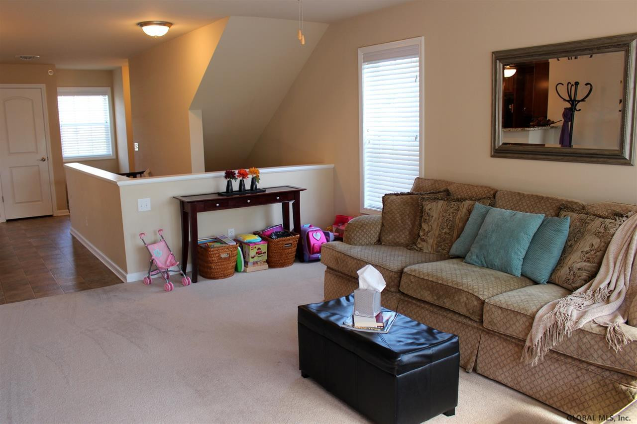 2000 Curry Road Rotterdam, NY 12303 - Photo 4 of 25 Photo 4