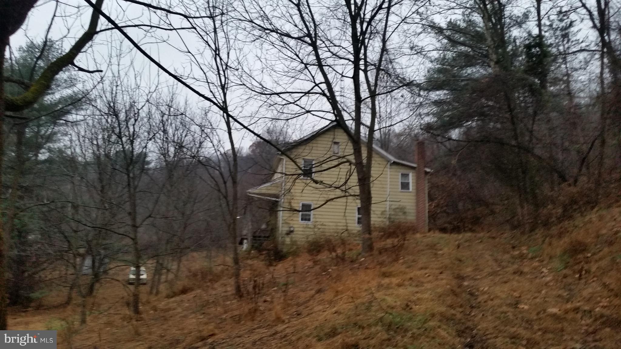 2111 Craley Road Windsor, PA 17366 - Photo 4 of 24