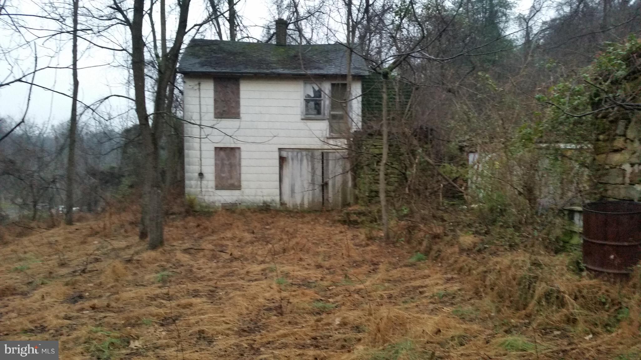 2111 Craley Road Windsor, PA 17366 - Photo 8 of 24