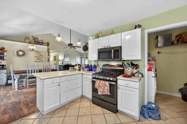 $299,900 | 333 Windsong Drive, LaFayette, GA 30728