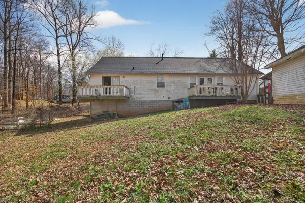 $299,900 | 333 Windsong Drive, LaFayette, GA 30728
