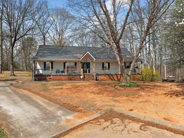 $299,900 | 333 Windsong Drive, LaFayette, GA 30728