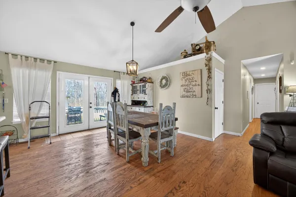 $299,900 | 333 Windsong Drive, LaFayette, GA 30728