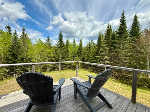 $699,999 | 170 Partridge Cove Road, Lamoine, ME 04605