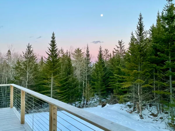 $699,999 | 170 Partridge Cove Road, Lamoine, ME 04605