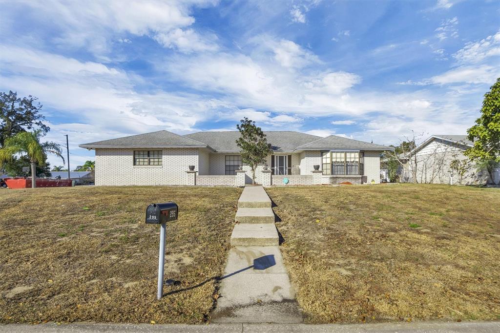 295 South Glen Avenue Lake Alfred, FL 33850 - Photo 2 of 41