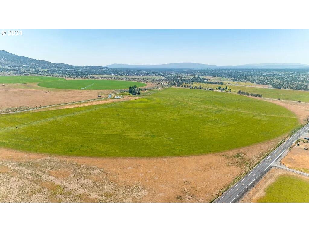15587 Shumway Road Powell Butte, OR 97753 - Photo 13 of 23 Gallery Image 13