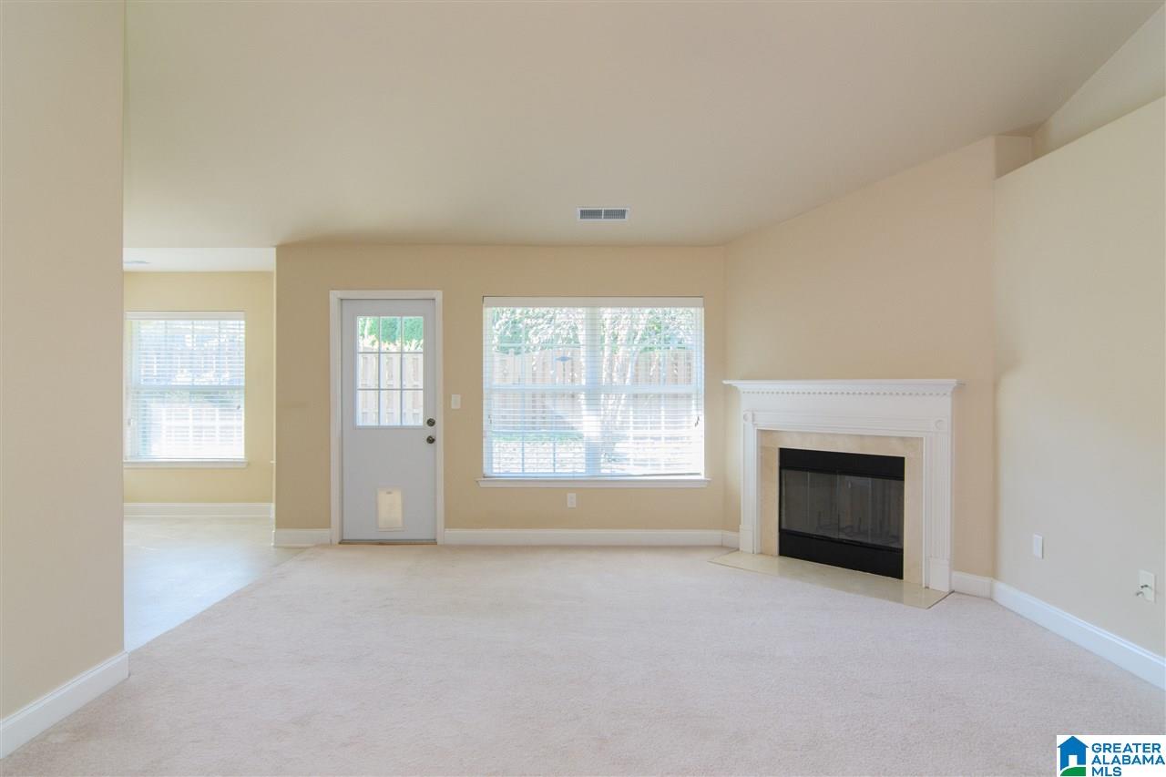 236 Cedar Meadow Alabaster, AL 35114 - Photo 7 of 37