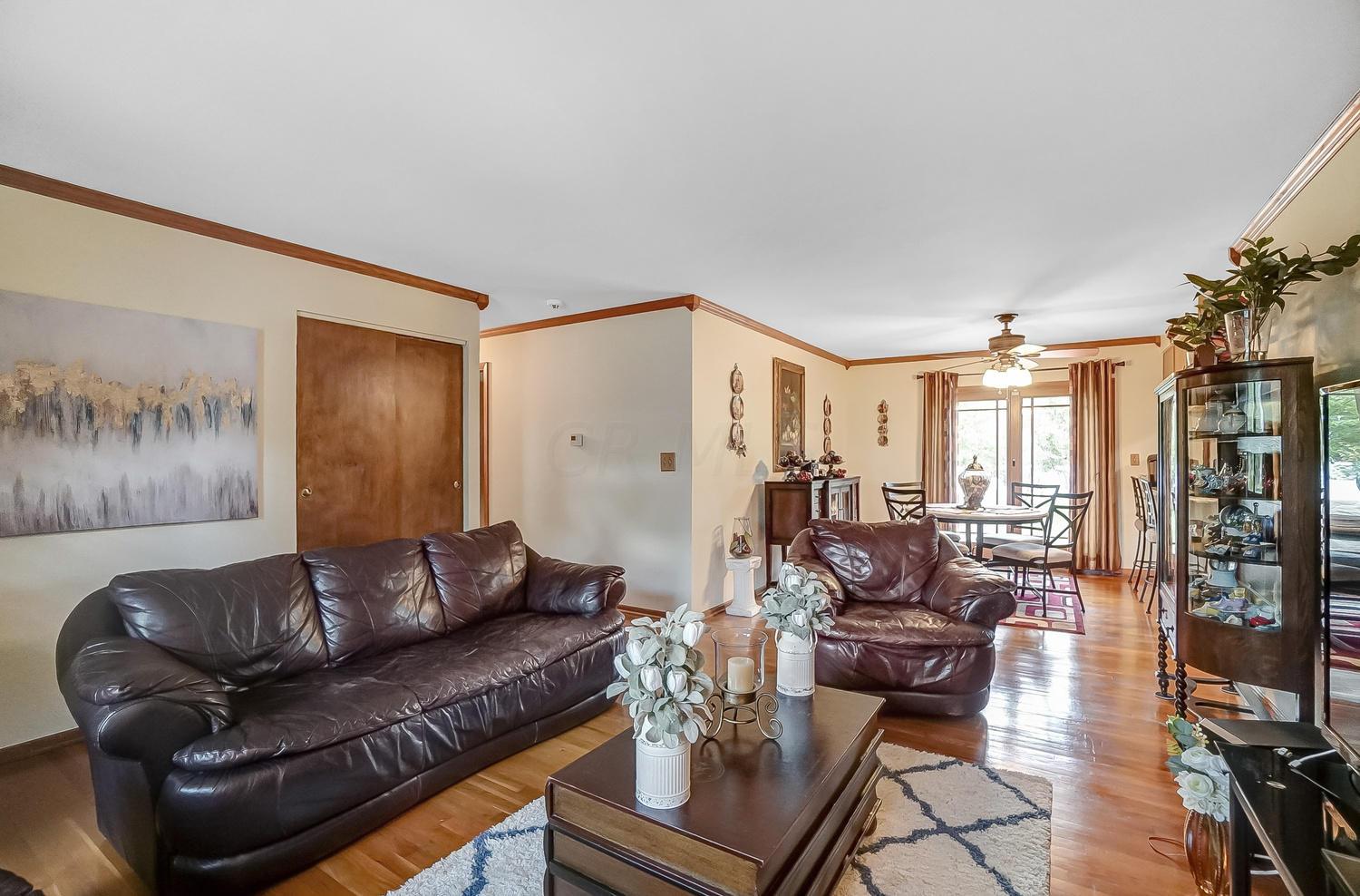 1296 Thurell Road Columbus, OH 43229 - Photo 2 of 31 Gallery Image 2