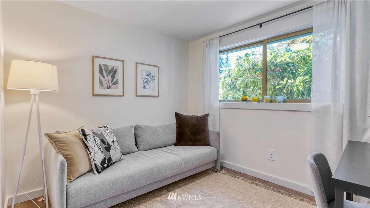 9427 217th Street Southwest Edmonds, WA 98020 - Photo 17 of 27 Gallery Image 17