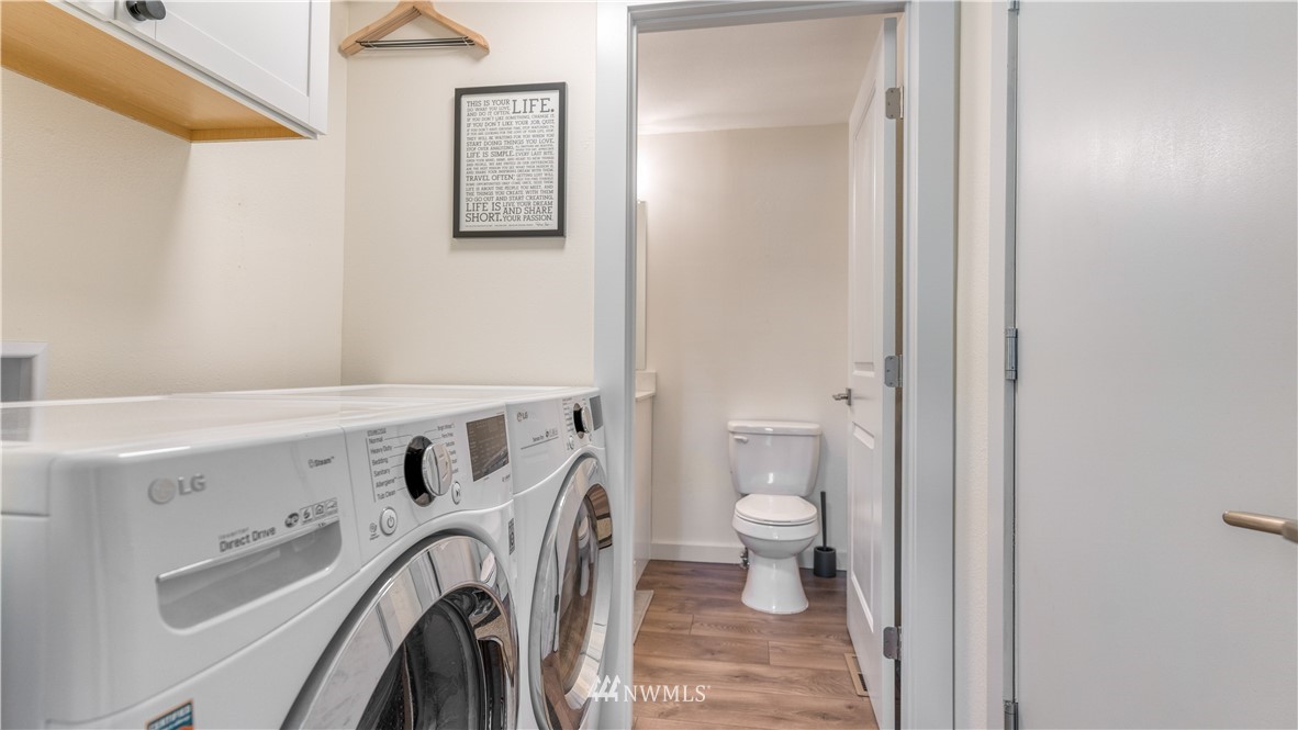 9427 217th Street Southwest Edmonds, WA 98020 - Photo 18 of 27 Gallery Image 18