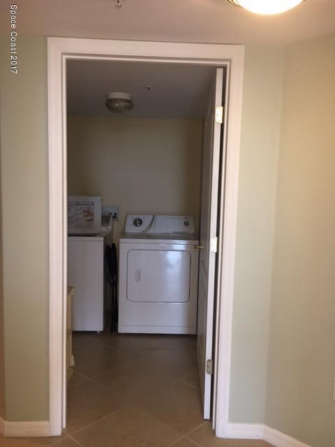 811 Del Rio Way, Unit 402 Merritt Island, FL 32953 - Photo 13 of 14 SEPERATE LAUNDRY AREA