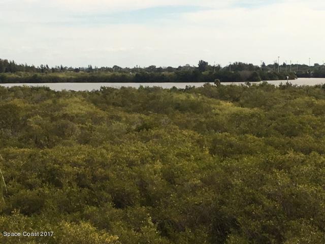 811 Del Rio Way, Unit 402 Merritt Island, FL 32953 - Photo 9 of 14 SYKES CREEK VIEW